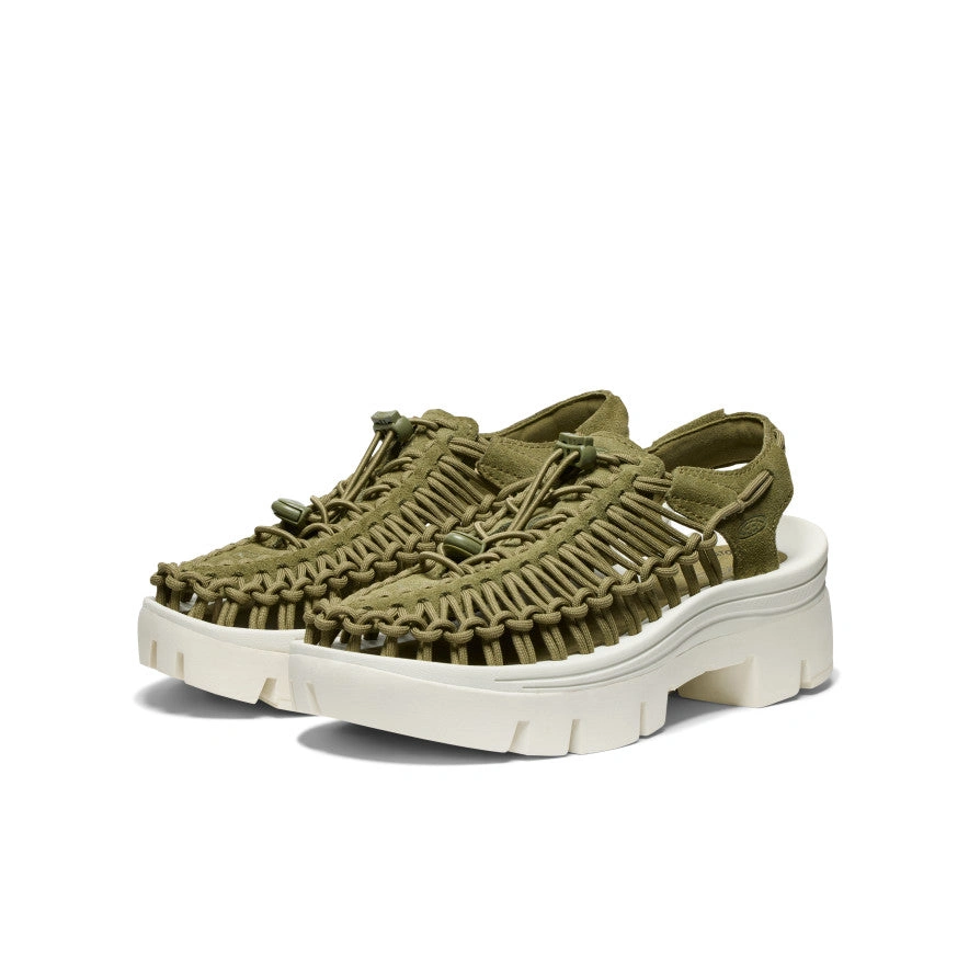 UNEEK PLT Sneaker: Martini-Olivenzauber für alle! Dein Unisex-Star in Sternenweiß.